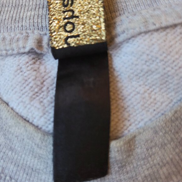 Johann Eral Gray Sweatshirt - Picture 6 of 6